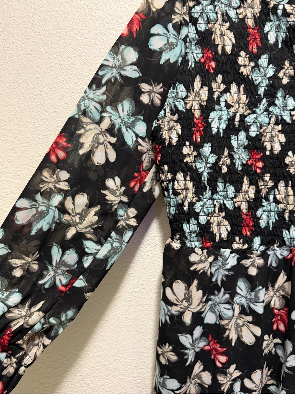Lane Bryant black floral sheer blouse, long sleeve, 18/20 - Picture 3 of 8